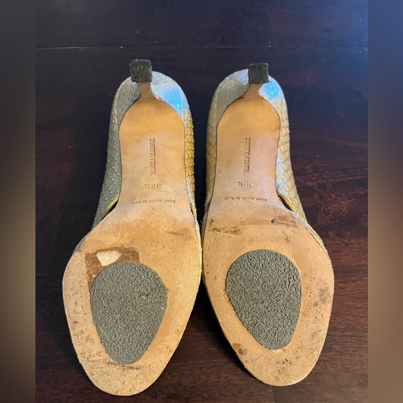 Manolo Blahnik Heels Snakeskin Leather Stilettos Open Toe Gold Euro 38.5 - Picture 6 of 11